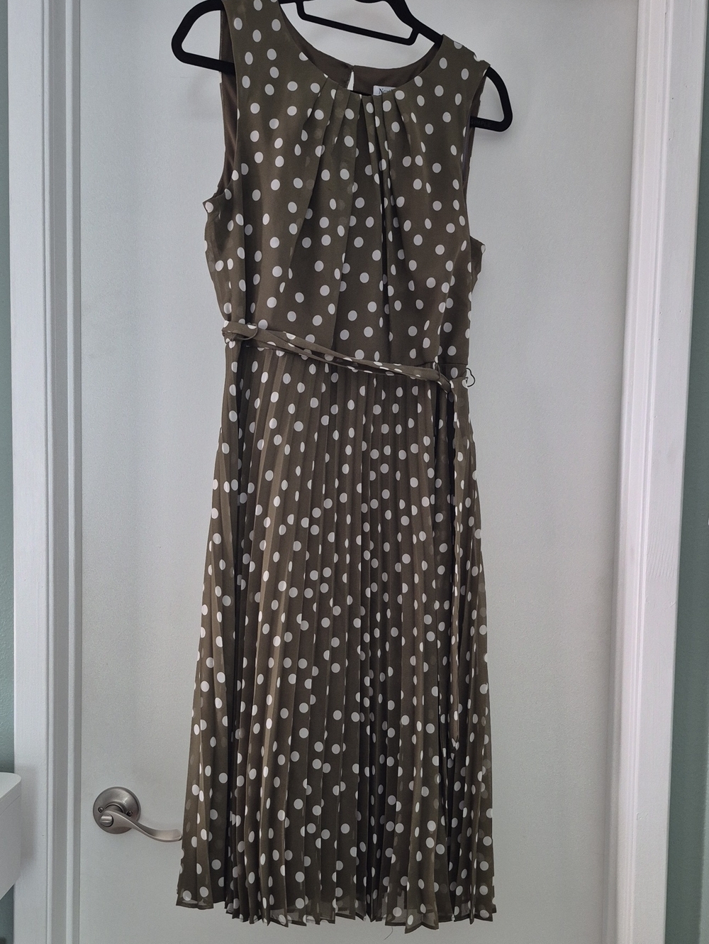 NorthStyle Olive Polka Dot Pleated Midi Dress